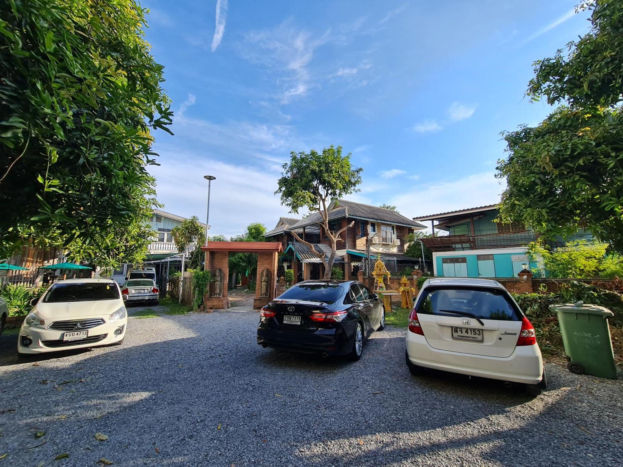 Ferienwohnung Tepbunthomhouse Ayutthaya Exterior foto