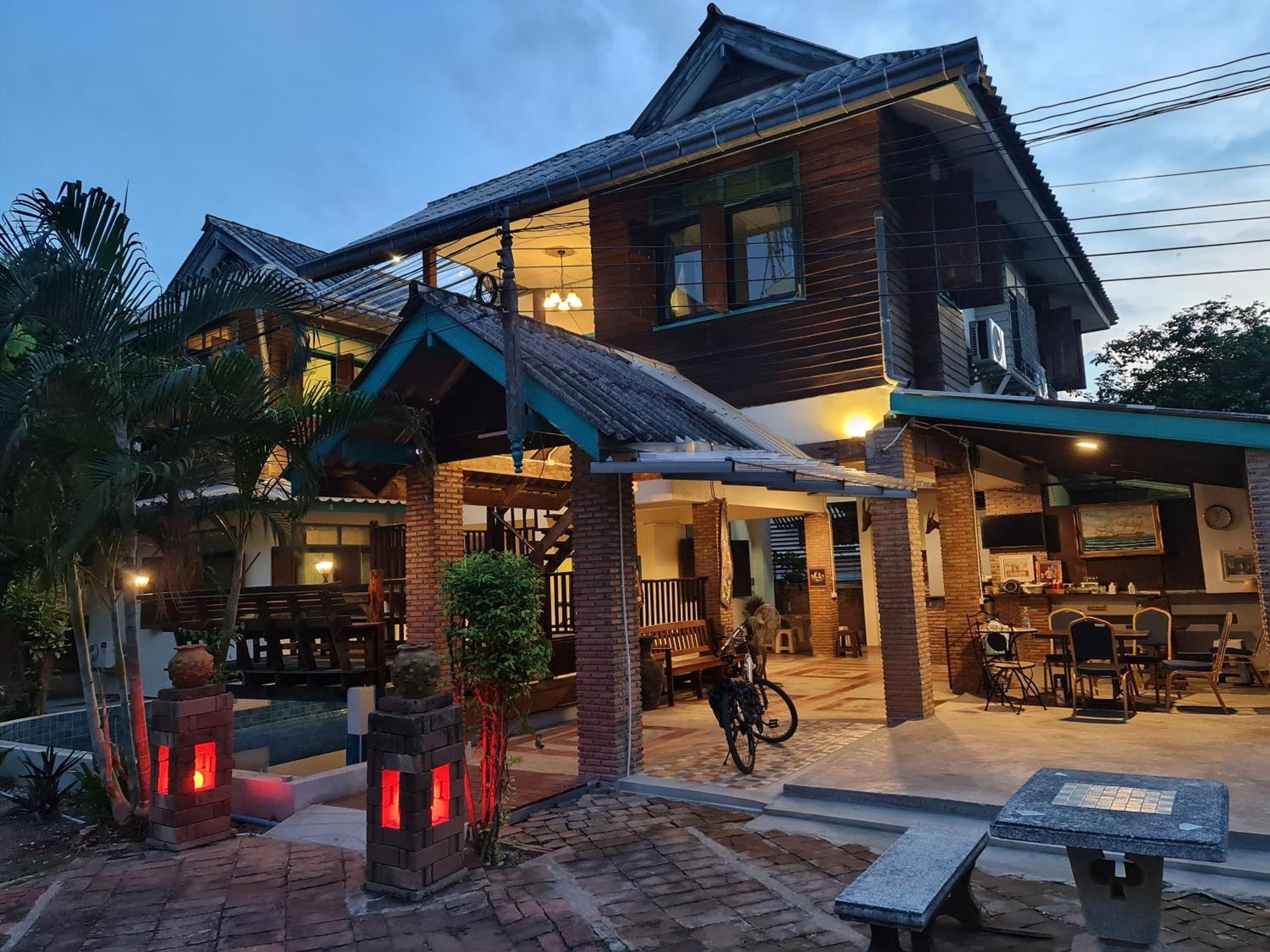 Ferienwohnung Tepbunthomhouse Ayutthaya Exterior foto