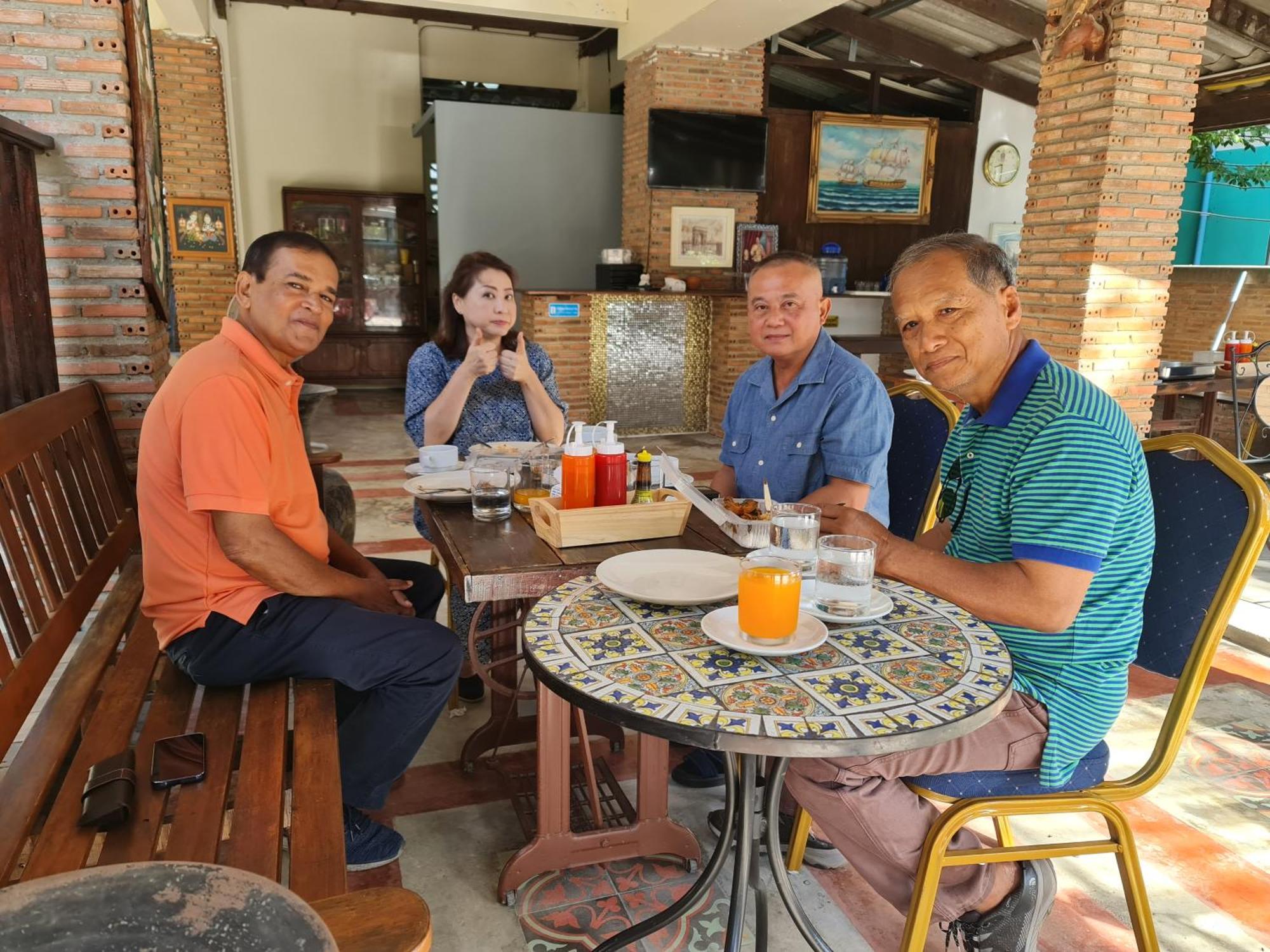 Ferienwohnung Tepbunthomhouse Ayutthaya Exterior foto